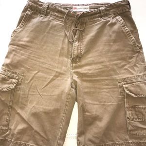 Men’s Cargo Shorts!